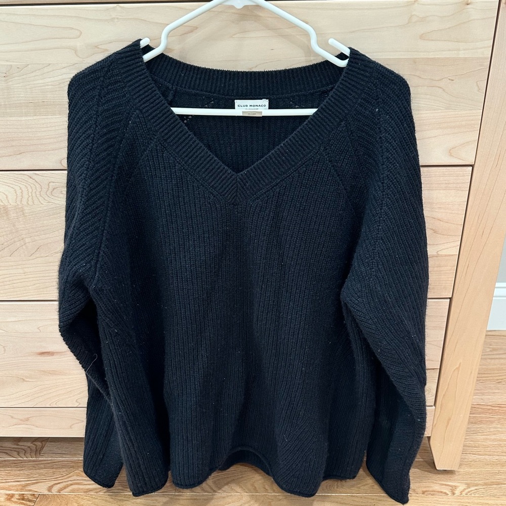 Club Monaco Black Women's Cashmere Sweater